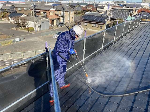 塗装工事の施工状況｜株式会社スペル